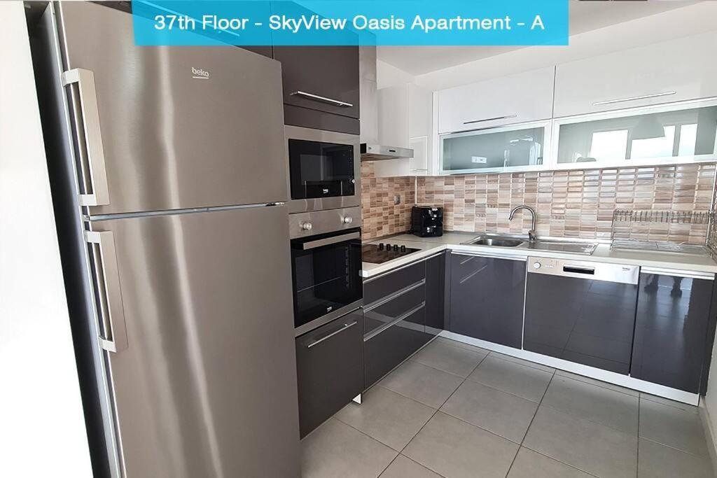 Apartman 37th Floor - Skyview Oasis - A *